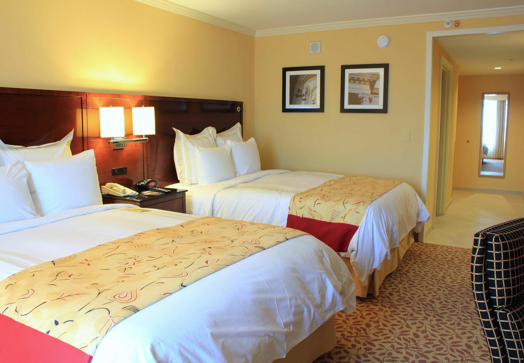 St. Petersburg Marriott Clearwater Hotel Bagian luar foto